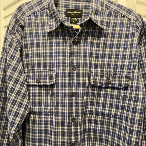 EDDIE BAUER Men’s “LongSleeves Plaid Shirt” Size L Blue Buttons Pockets EUC - Picture 1 of 5